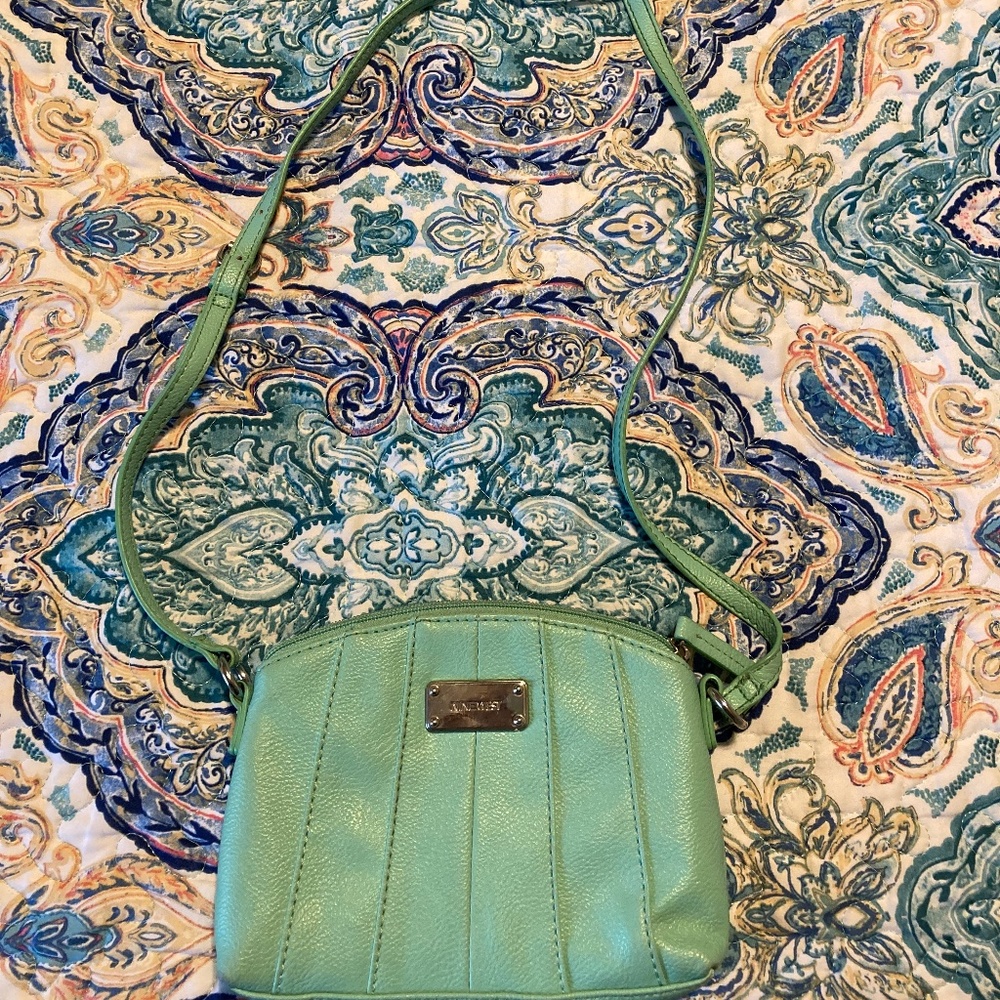 Nine West crossbody purse